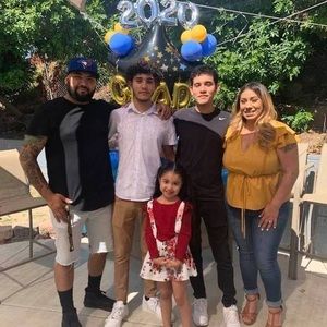 Meet your Posher, Luz